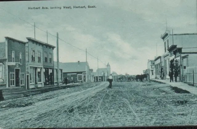 Herbert Avenue looking west